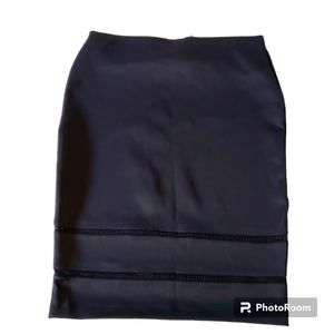 68. Bisou Bisou Women's Black Stretchy Pencil Skirt Large